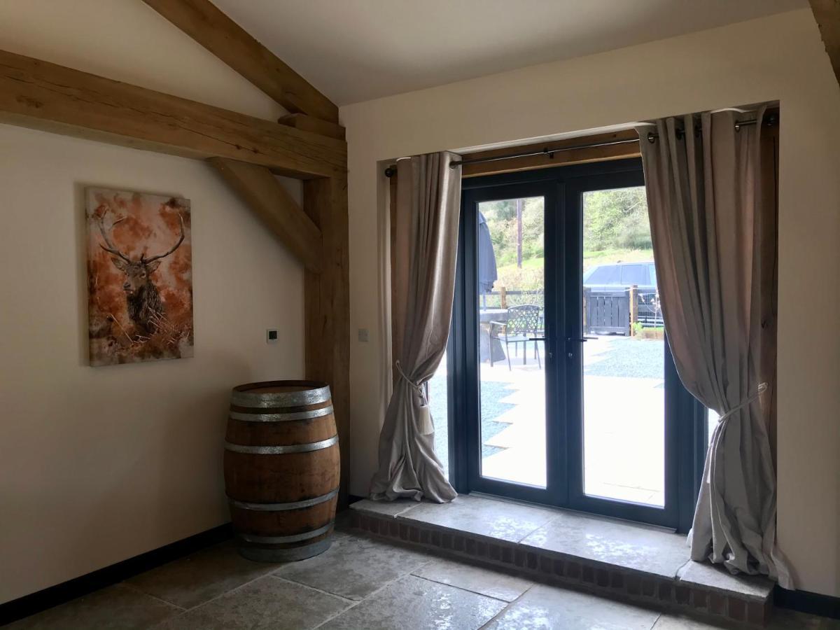 Trelaske Mill Cider Barn-With Hot Tub, Fire Pit Bbq Lewannick Eksteriør bilde