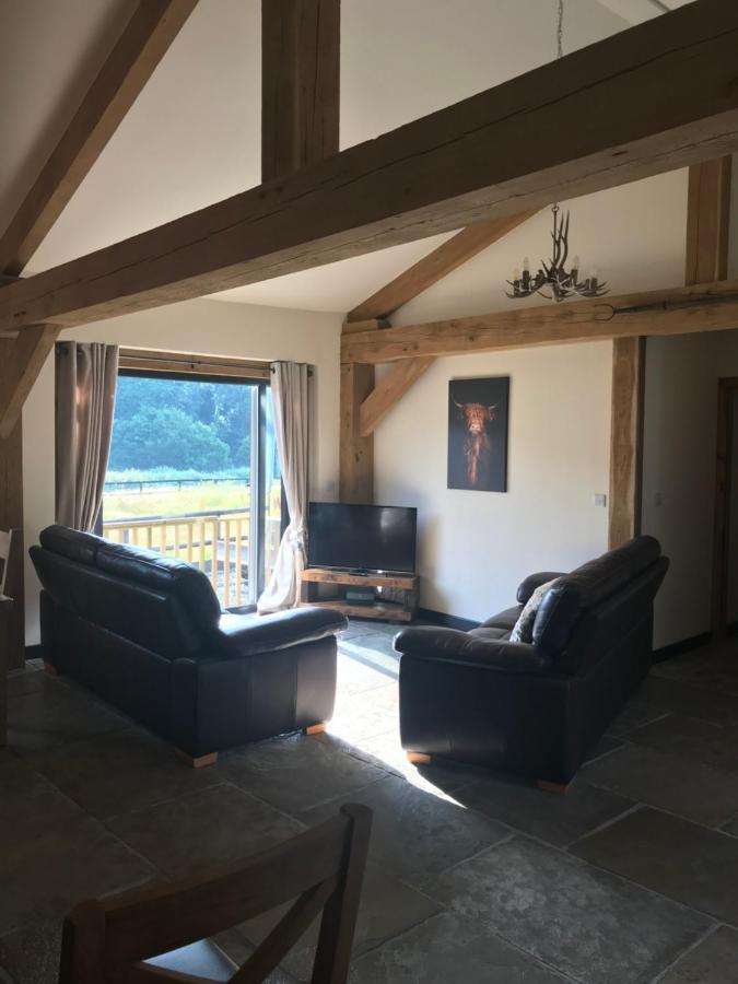 Trelaske Mill Cider Barn-With Hot Tub, Fire Pit Bbq Lewannick Eksteriør bilde