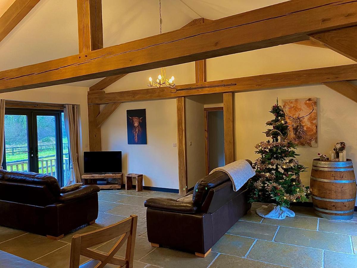 Trelaske Mill Cider Barn-With Hot Tub, Fire Pit Bbq Lewannick Eksteriør bilde